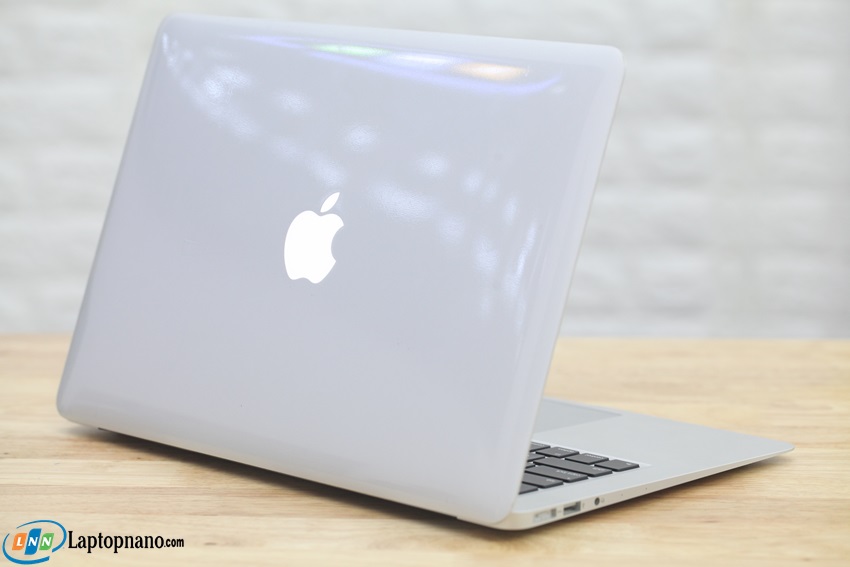 MacBook-Air-MQ032